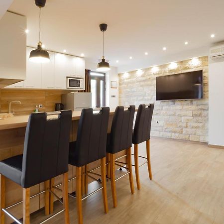 Apartments Marinici Rijeka - With Private Parking 외부 사진